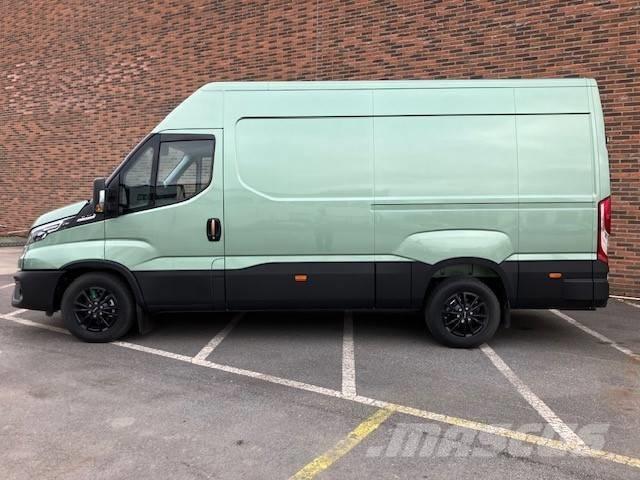 Iveco Daily 35S21HA8 廂式貨物運輸車