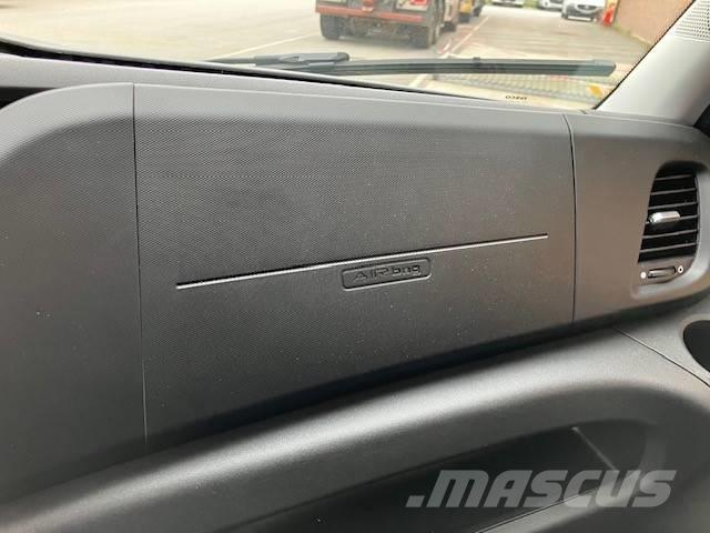 Iveco Daily 35S21HA8 廂式貨物運輸車