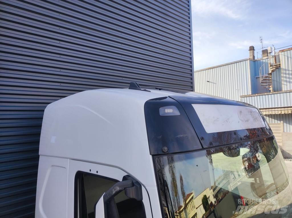 Volvo FH 4 - EURO 6 駕駛室與內部