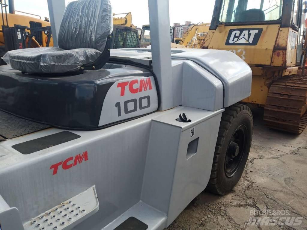 TCM FD 100 柴油卡車