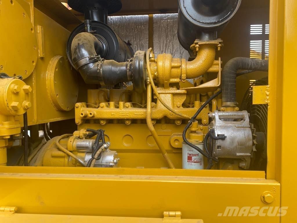 CAT 14 H 平土機