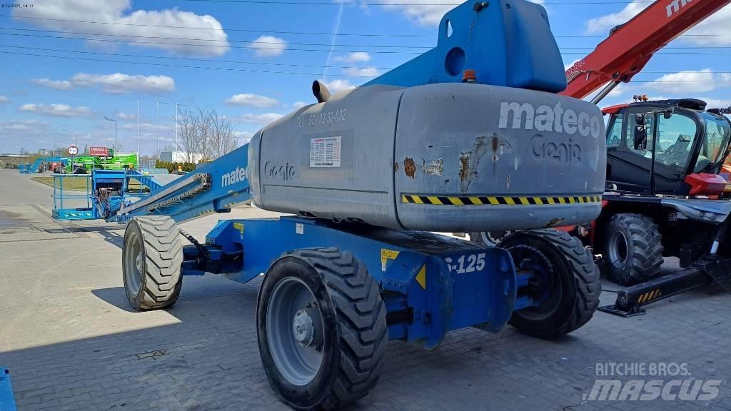 Genie S 125 伸縮臂高空作業車