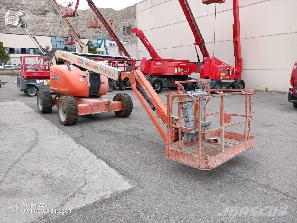 JLG 600 AJ 曲臂高空作業車