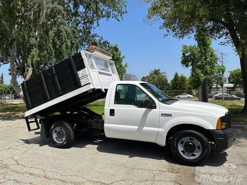 Ford F 250 傾卸式卡車