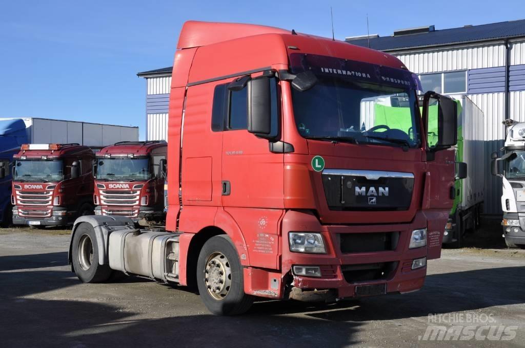 MAN TGX18.440 4X2 曳引機組件