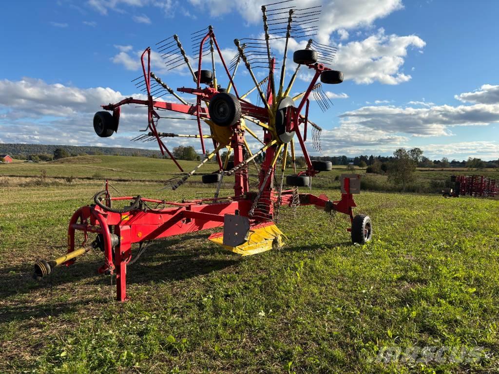 Pöttinger Top 881A 堆草機