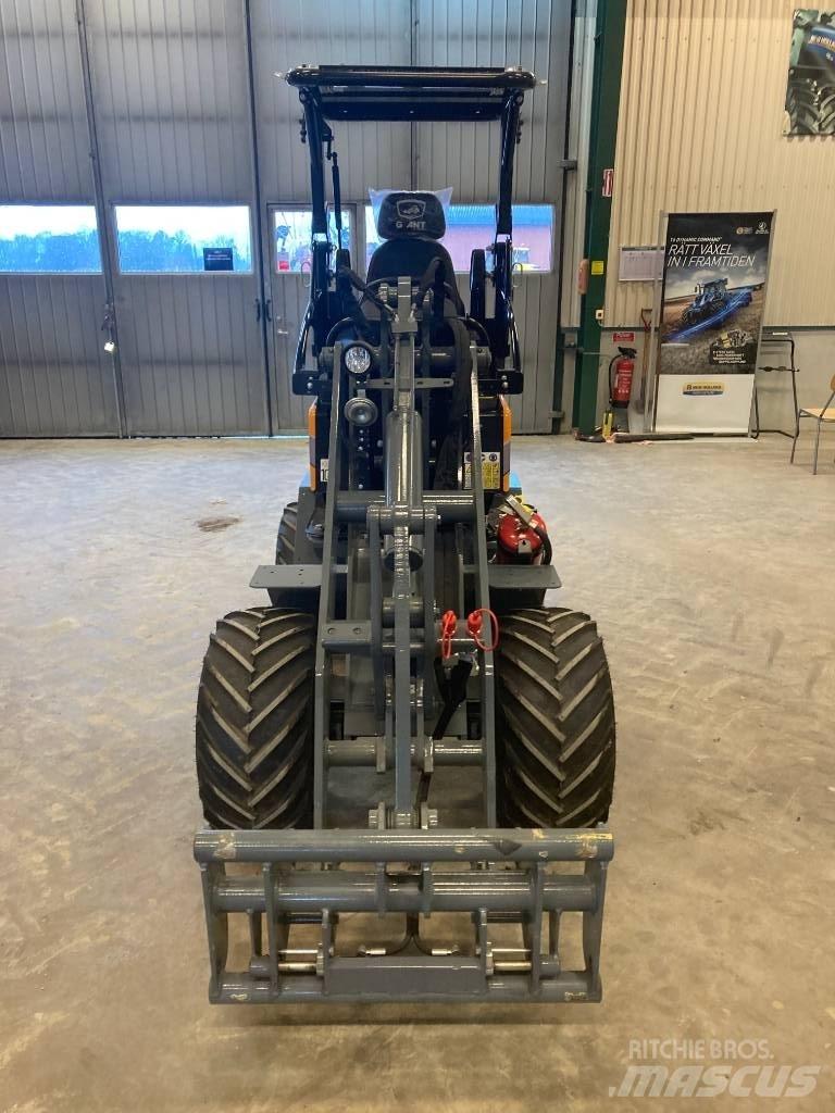 GiANT G1500 小型裝載機