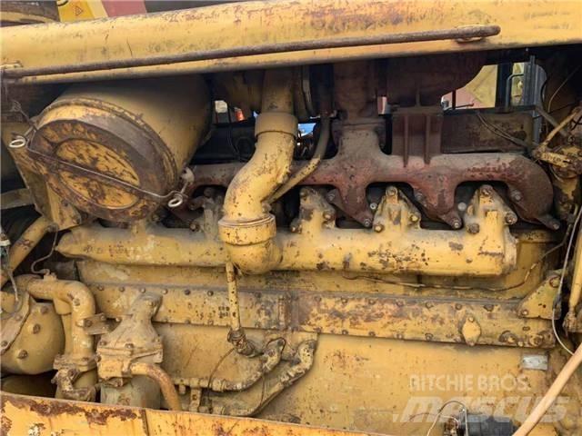 CAT D 8 K 履帶推土機