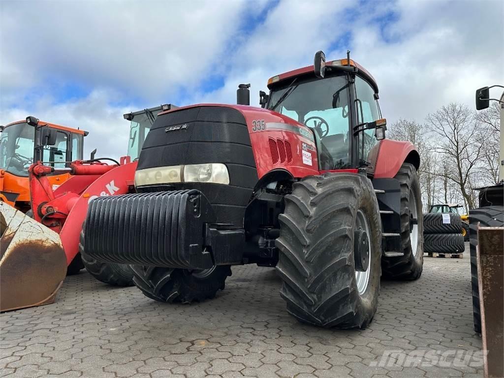 CASE Magnum 335 曳引機