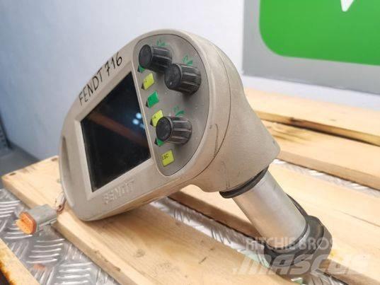 Fendt 718 display 電子設備