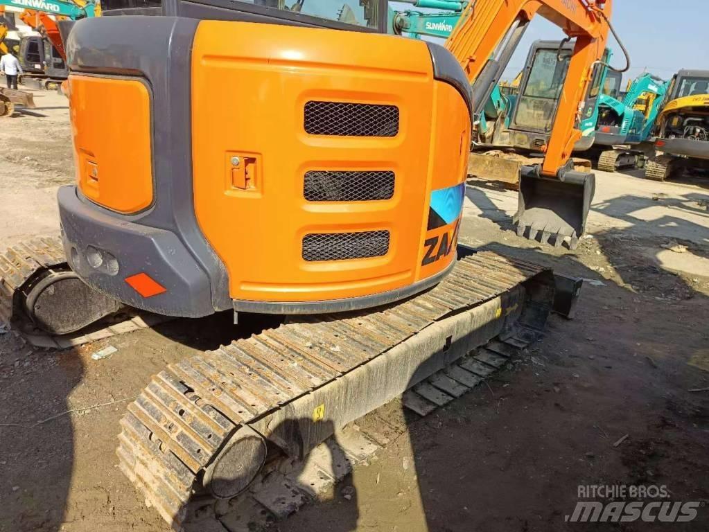 Hitachi ZX 55 小型挖土機/掘鑿機<7t(小型挖掘機)