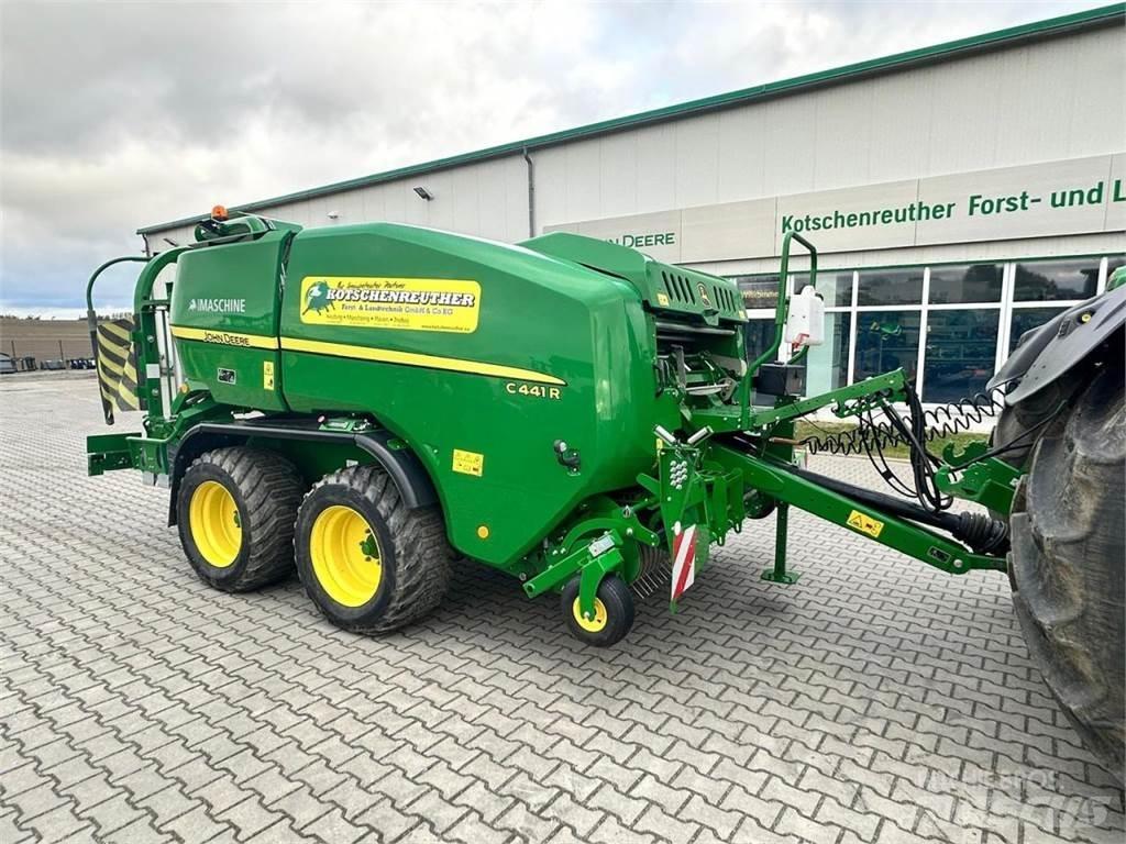 John Deere C441R 圓型牧草打包機
