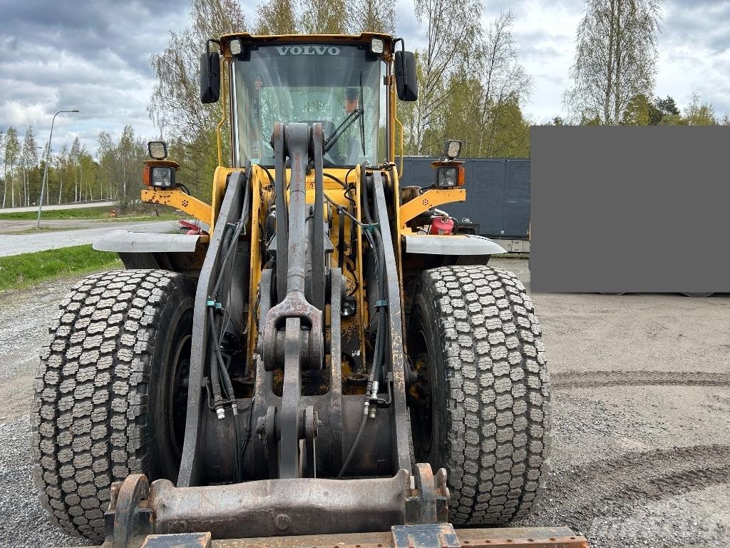 Volvo L 120 E 輪胎式裝載機