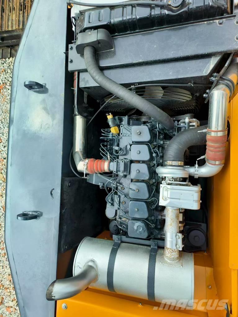 Hyundai HX220HD 履帶式 挖土機/掘鑿機/挖掘機