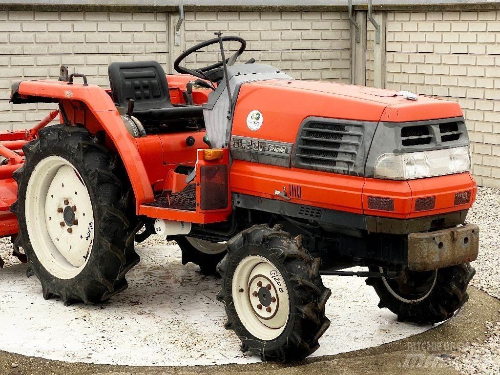 Kubota GL200 曳引機