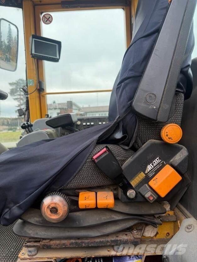 Volvo L110E 輪胎式裝載機