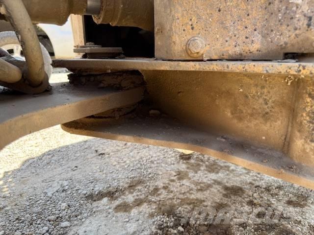 CAT 938 G II 輪胎式裝載機