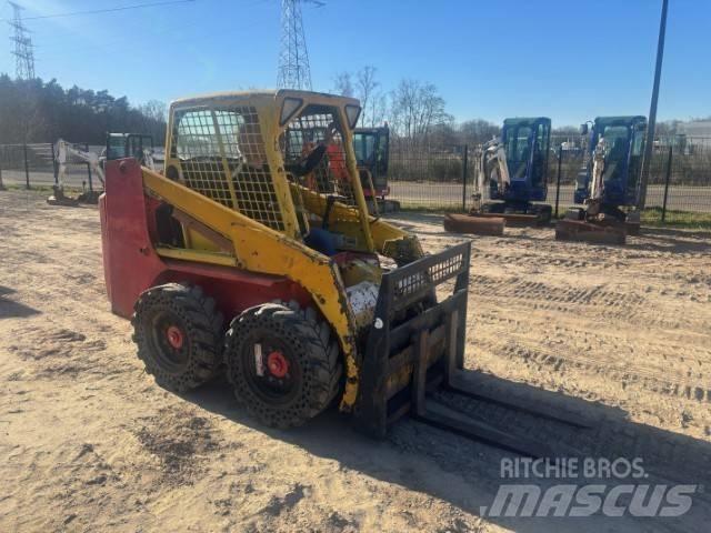 Bobcat S 130 滑移轉向裝載機