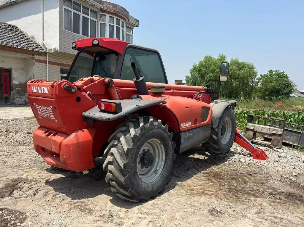 Manitou MT 1740 SL T 滑移轉向裝載機