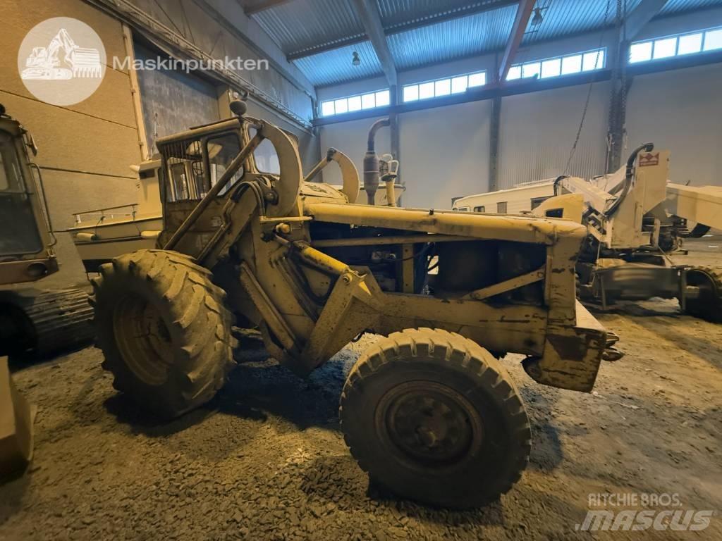 Volvo BM 620 輪胎式裝載機