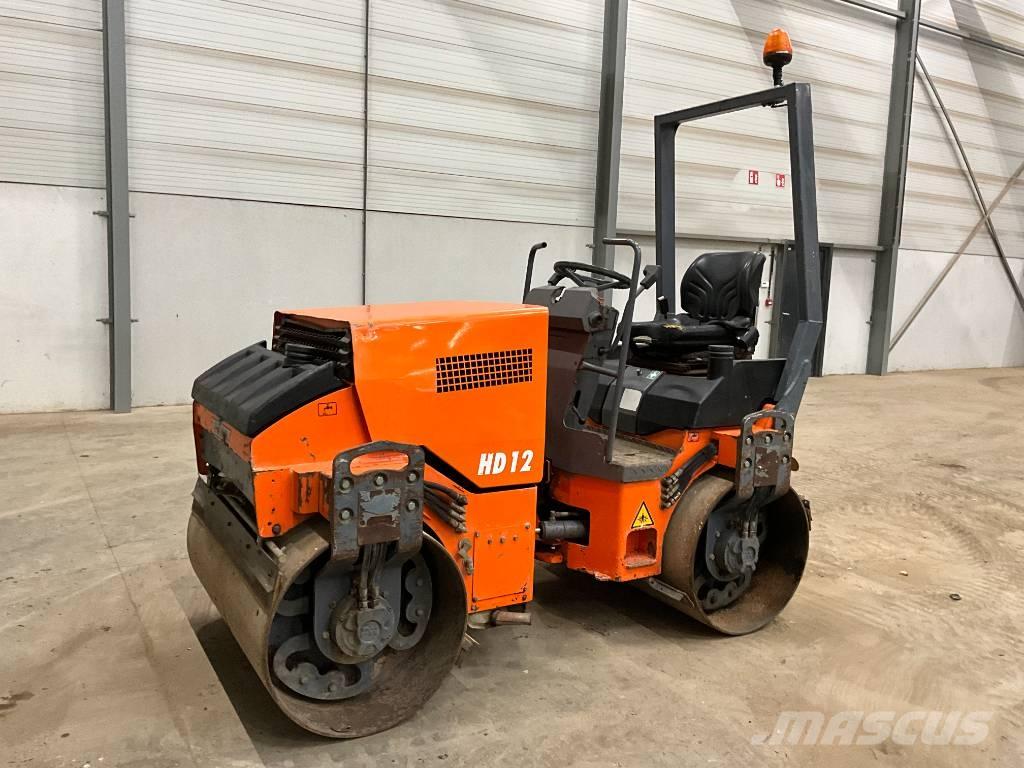 Hamm HD 12 雙輪滾壓機