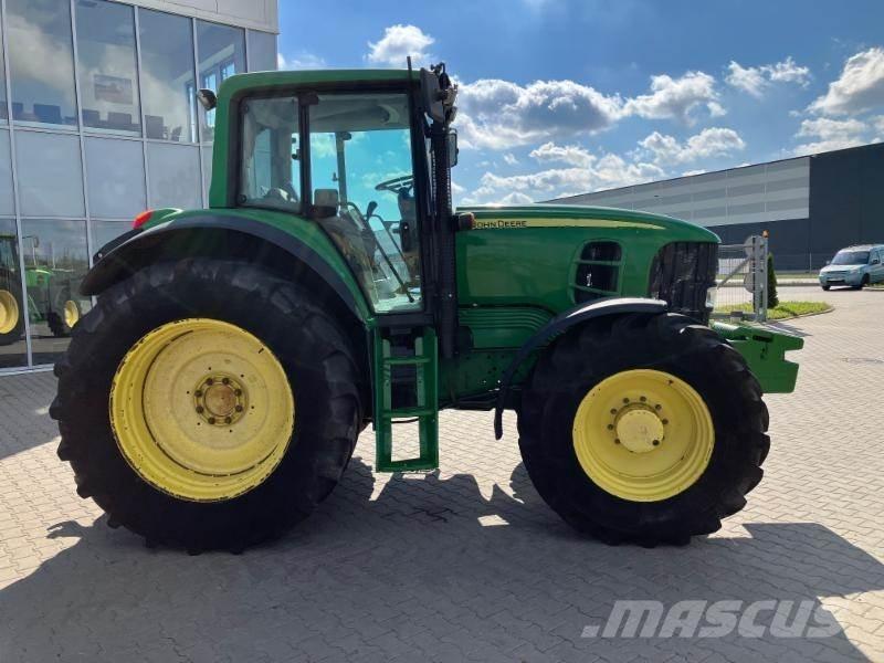 John Deere 7430 曳引機