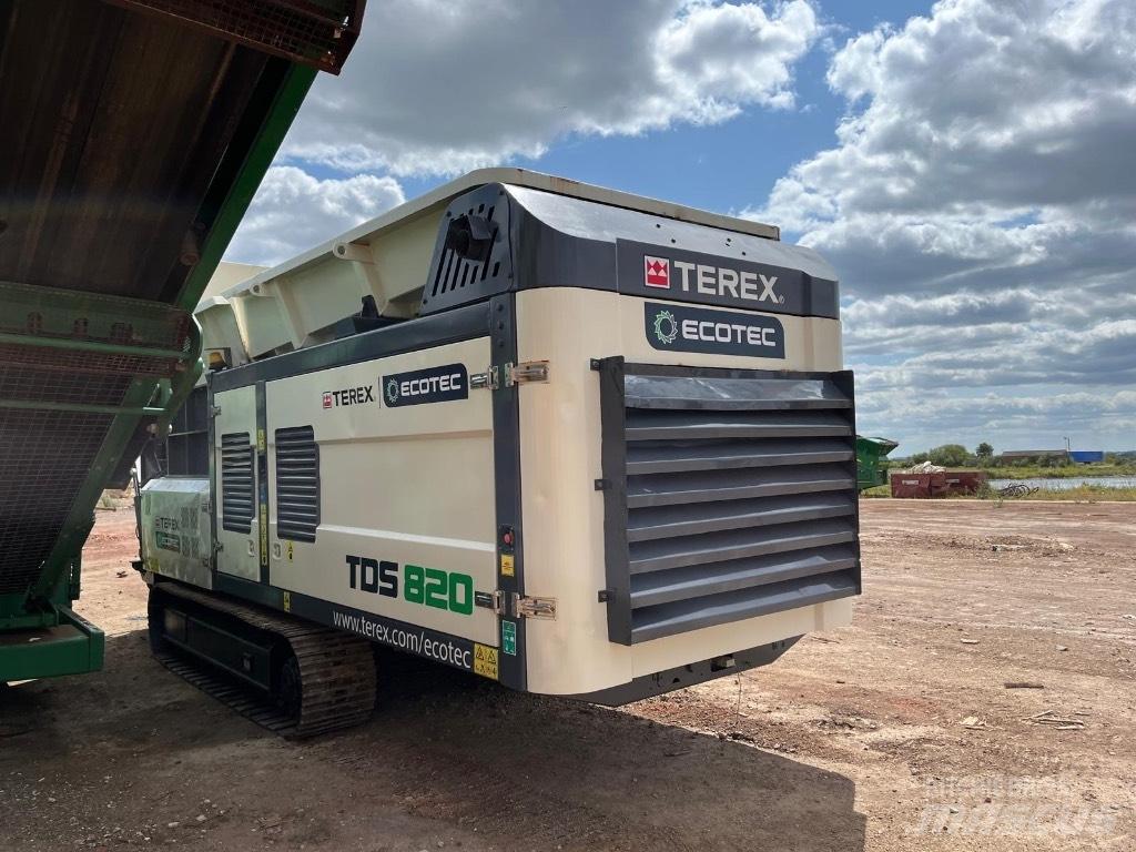 Terex TDS 820 廢棄物撕碎機