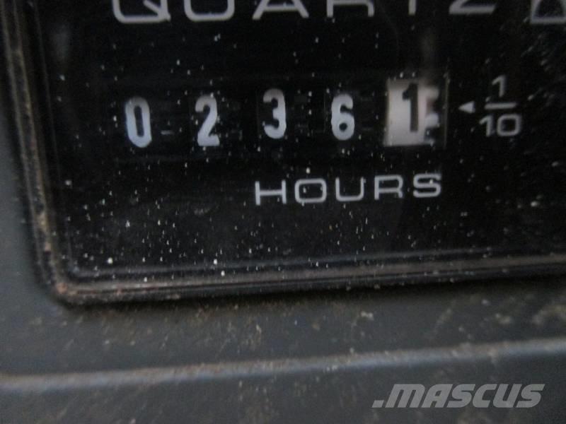 JLG 2646 ES 剪式升降機