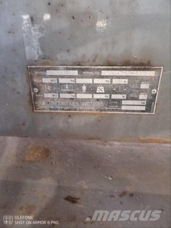 JLG 600 AJ 曲臂高空作業車