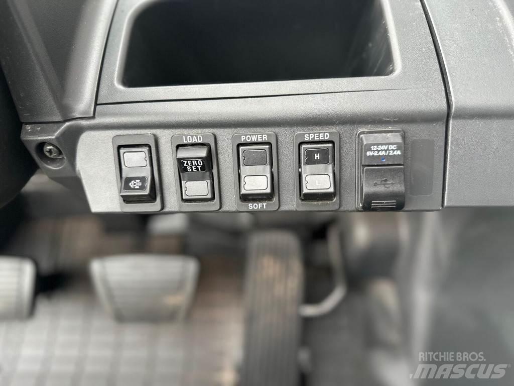 Mitsubishi FD25N3 柴油卡車