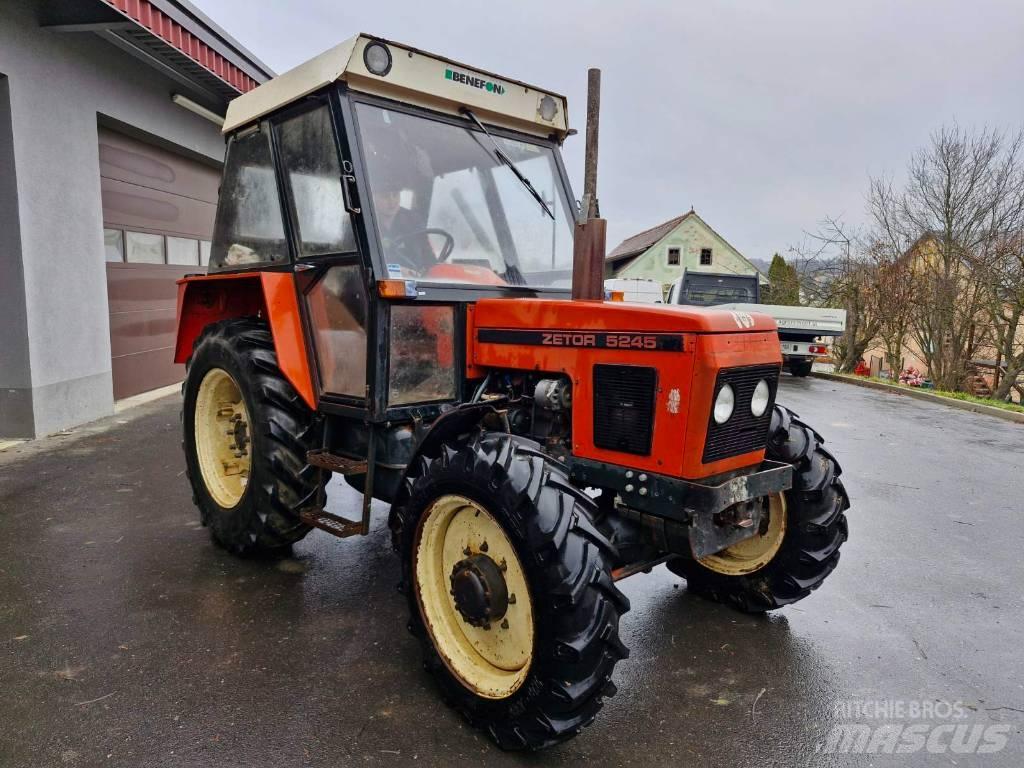 Zetor 5245 曳引機