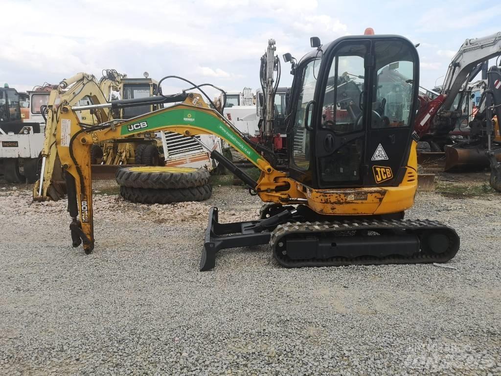 JCB 8030 小型挖土機/掘鑿機<7t(小型挖掘機)