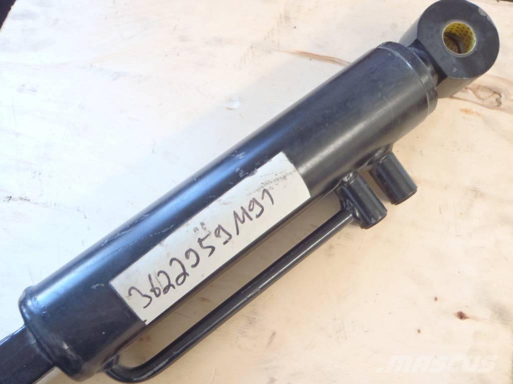 Terex Baggerlader 反鏟裝載機