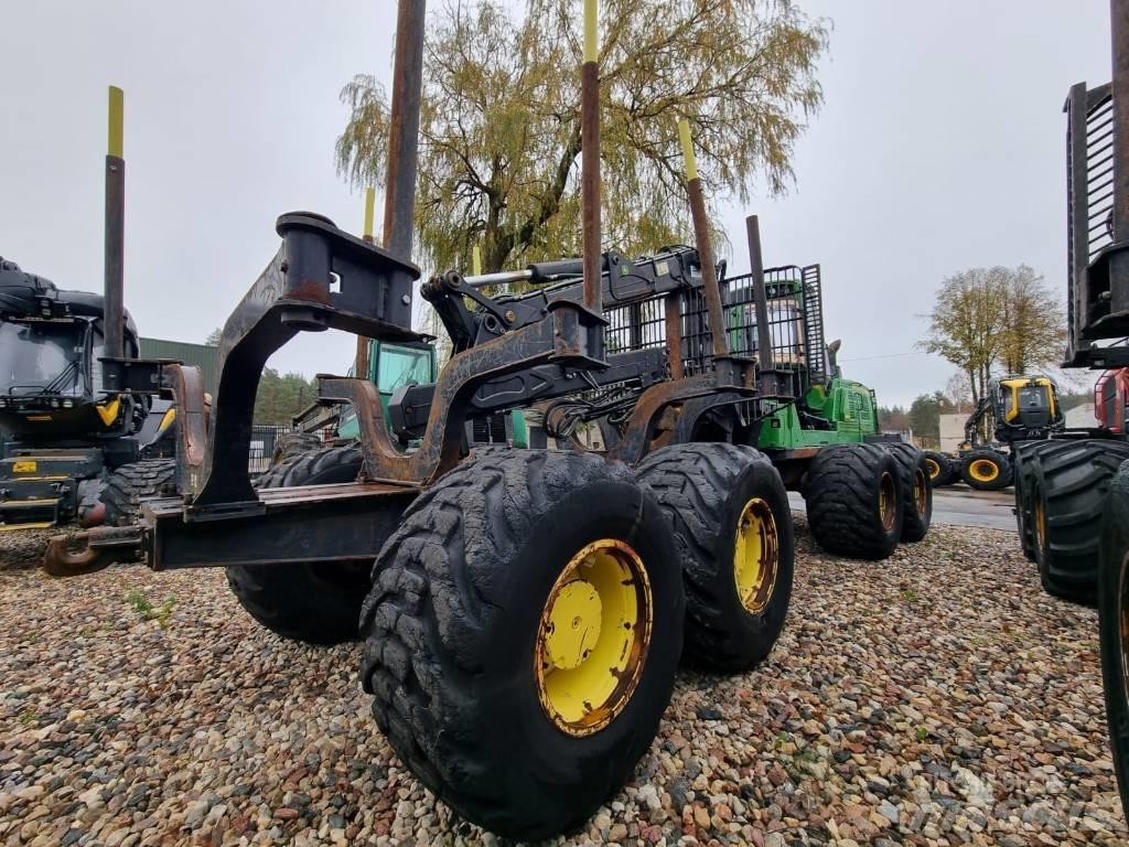 John Deere 1910 G 集運機