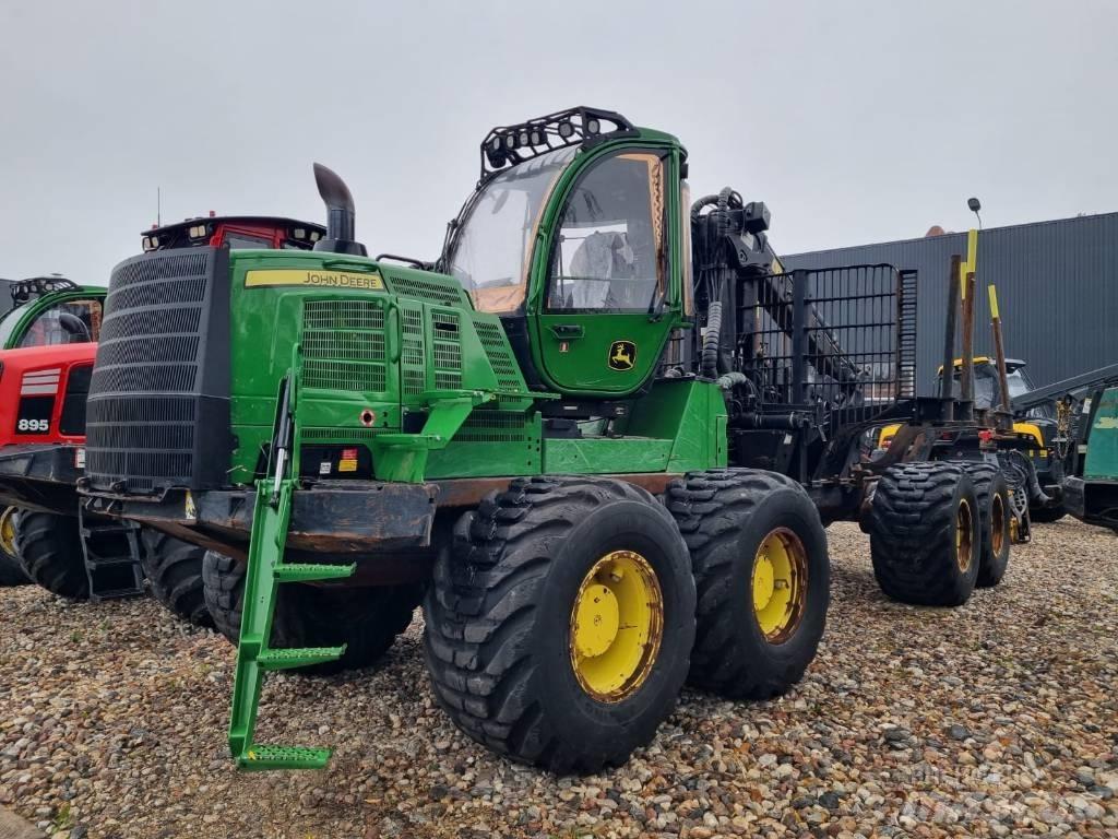 John Deere 1910 G 集運機