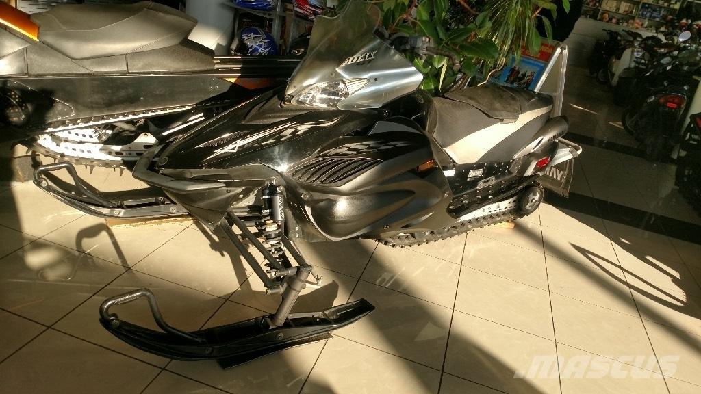 Yamaha Attack GT 雪地摩托車