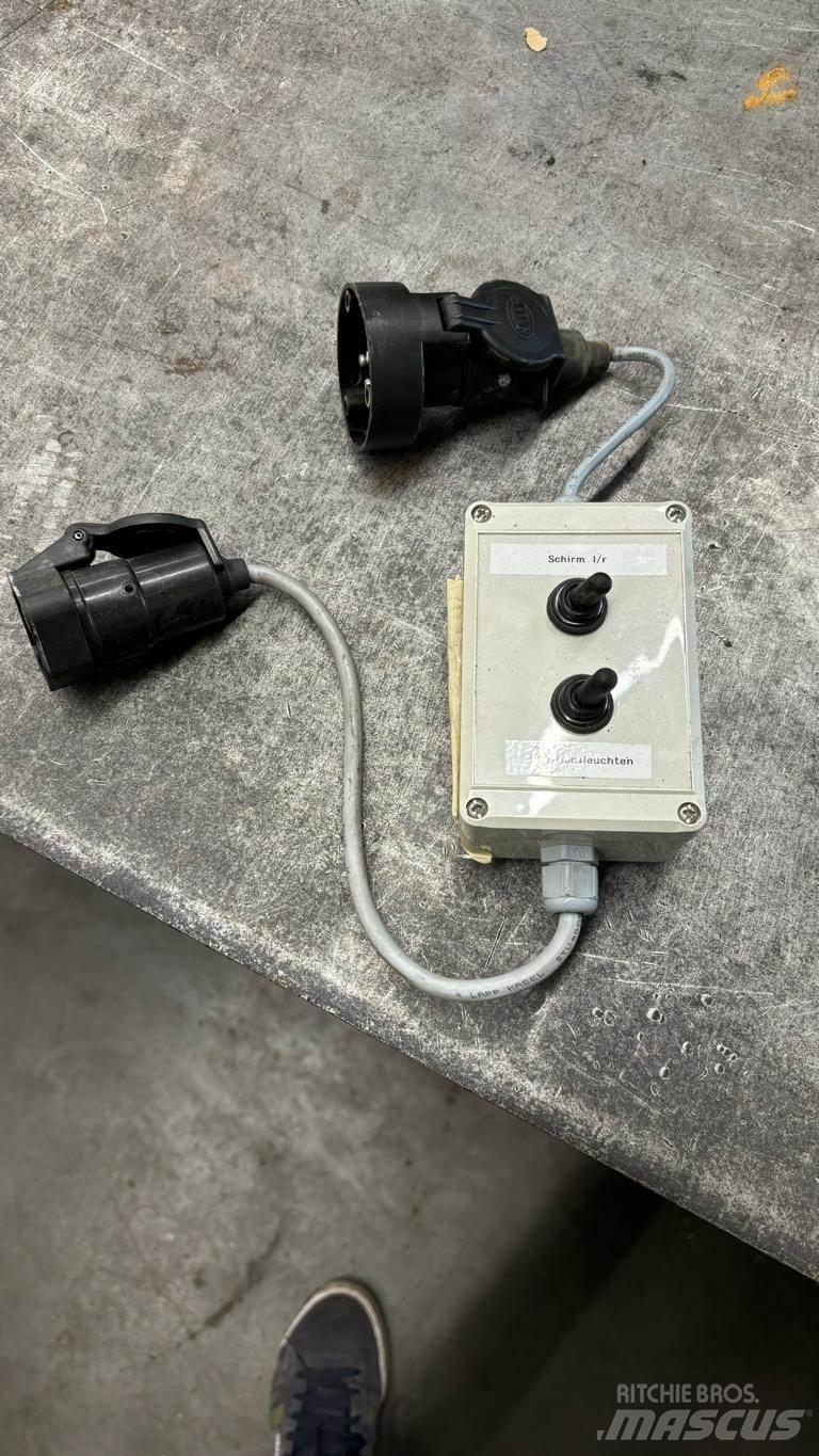 Rauch AXEO 18.1 H 砂鹽撒布機