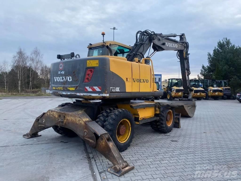 Volvo EW 140 C 旋轉式挖土機/掘鑿機/挖掘機