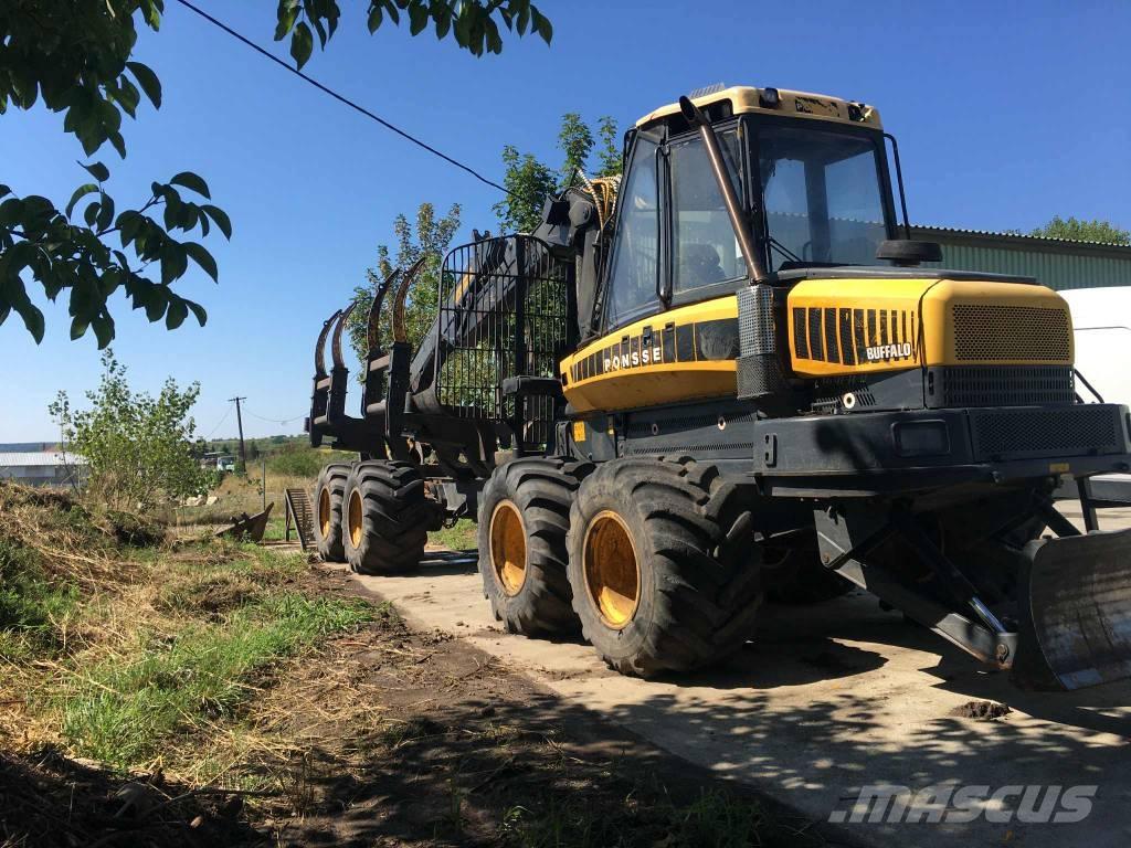 Ponsse Buffalo 8W 集運機