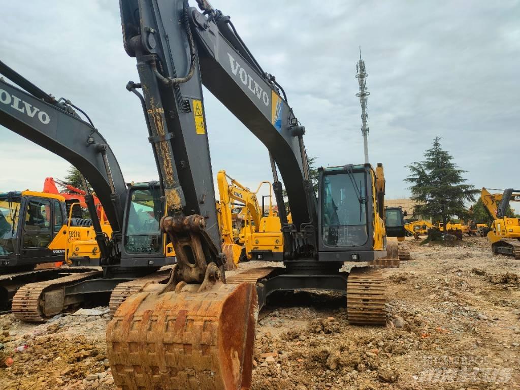 Volvo EC220D 履帶式 挖土機/掘鑿機/挖掘機