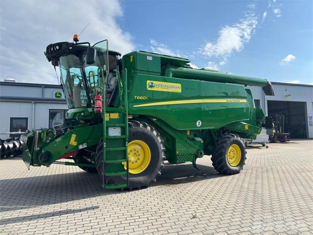 John Deere T660i 聯合收穫機