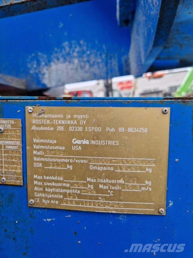 Genie S 65 伸縮臂高空作業車