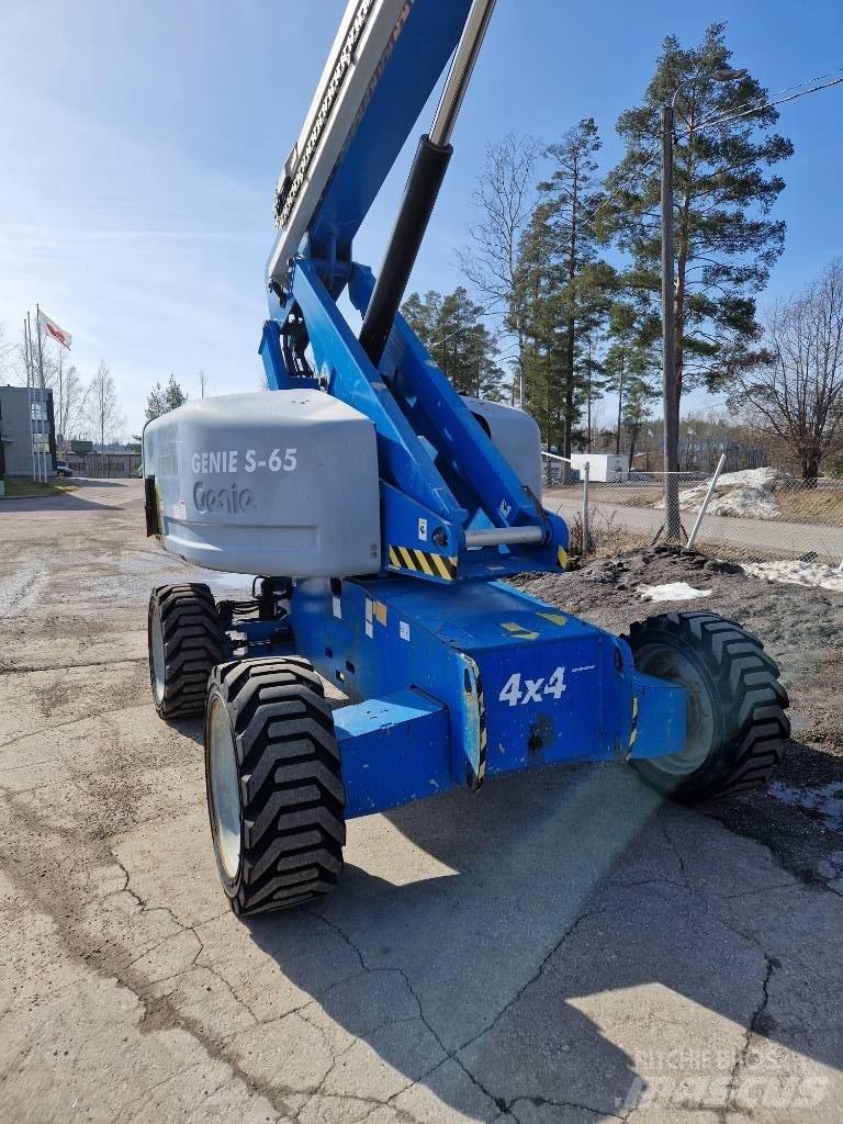 Genie S 65 伸縮臂高空作業車