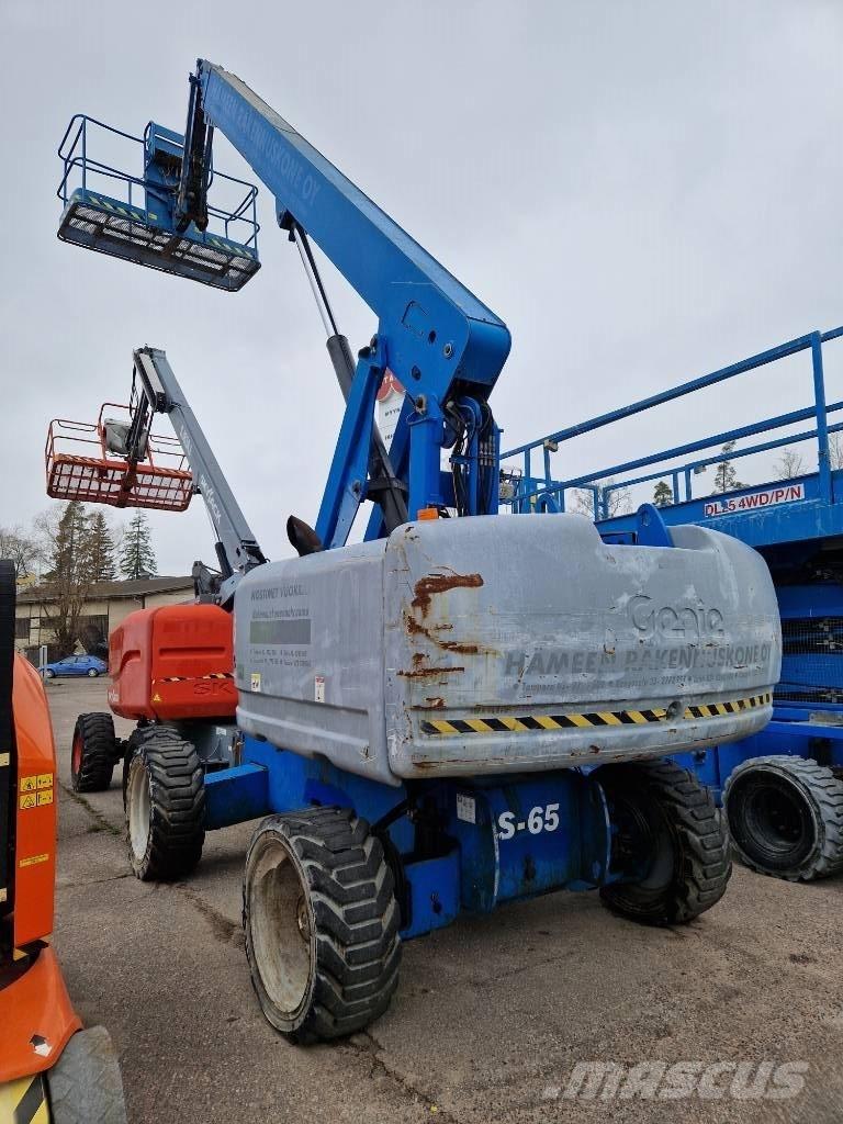 Genie S 65 伸縮臂高空作業車