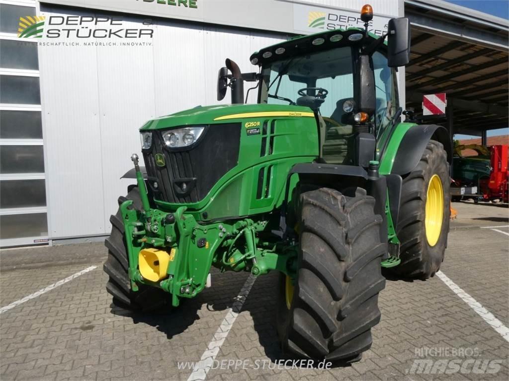 John Deere 6250R 曳引機
