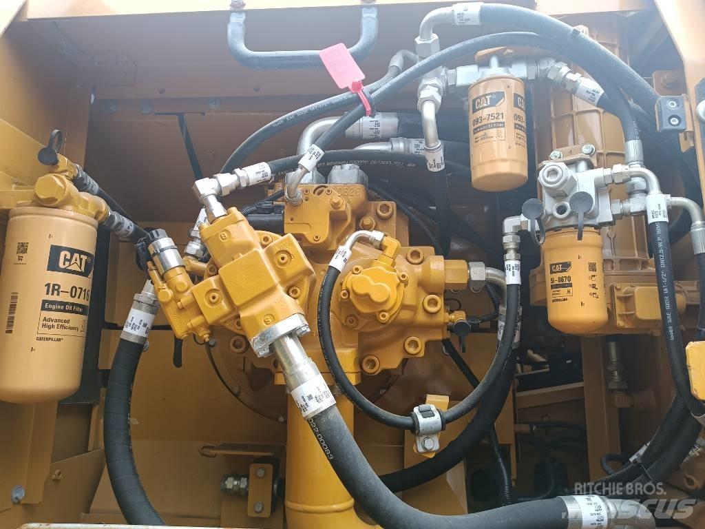 CAT 330 D 履帶式 挖土機/掘鑿機/挖掘機