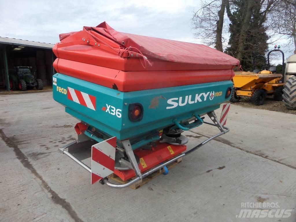Reco SULKY X36 礦物撒布機