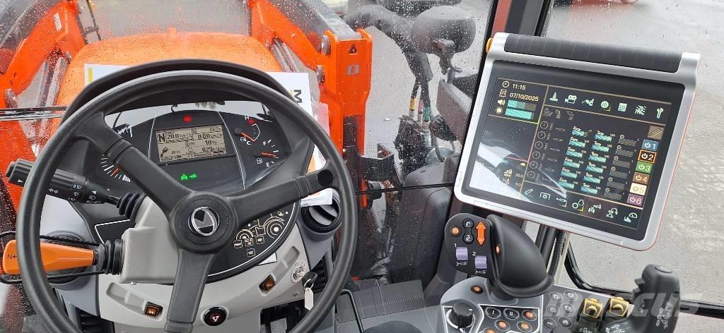 Kubota M 7153 曳引機