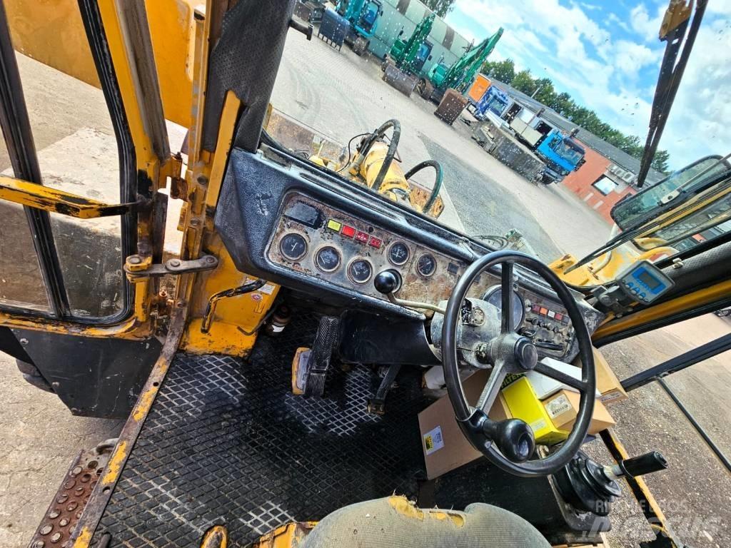 Hanomag 55 D 輪胎式裝載機