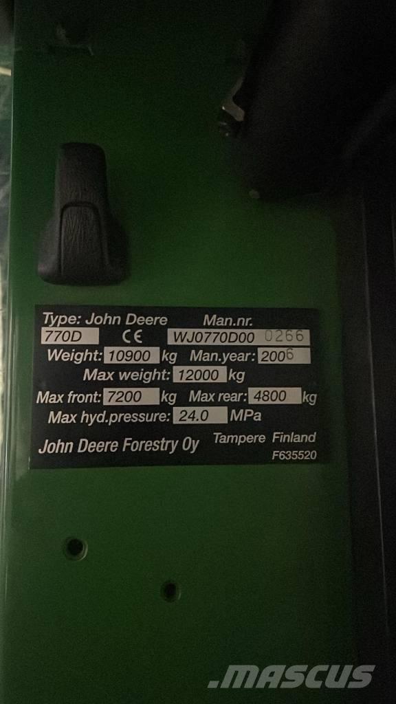 John Deere 770 D 收穫機